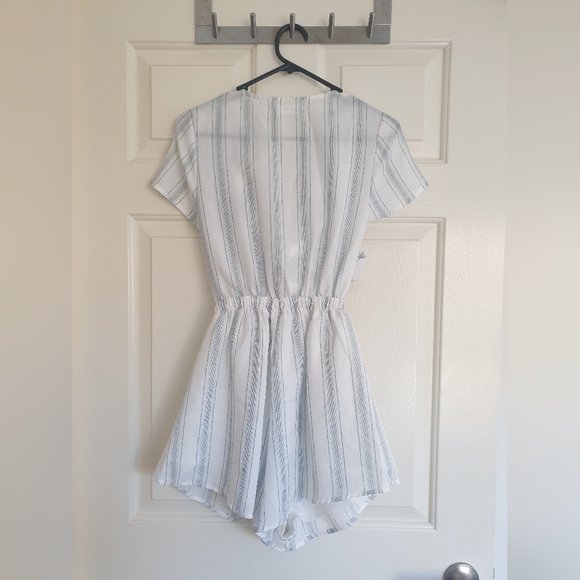 REVERSE womens size XS playsuit, light blue and white, adjustable front tie, NEW - Picture 7 of 9